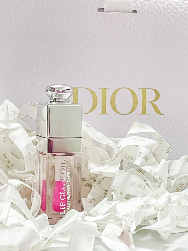 A product by Dior, a clear lipgloss with the packaging 