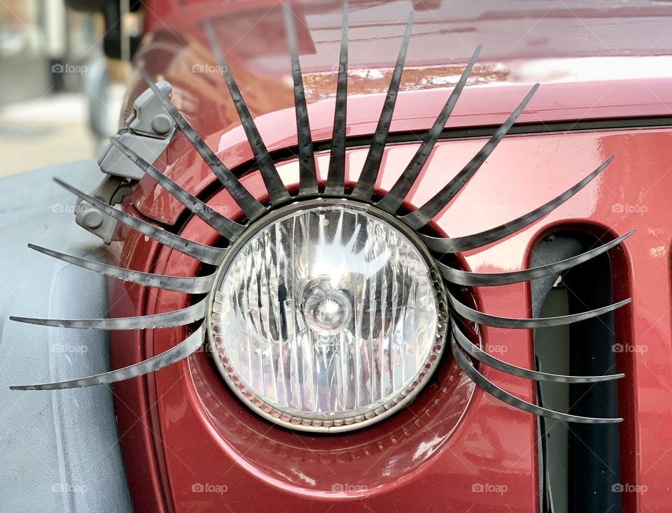 Eyelashes designed of the red car 