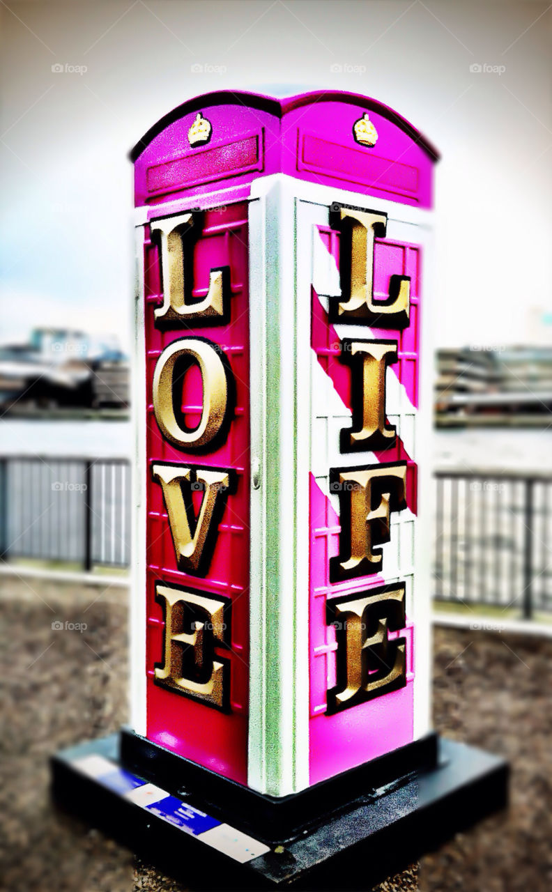 london telephone box street art love life london by lateproject