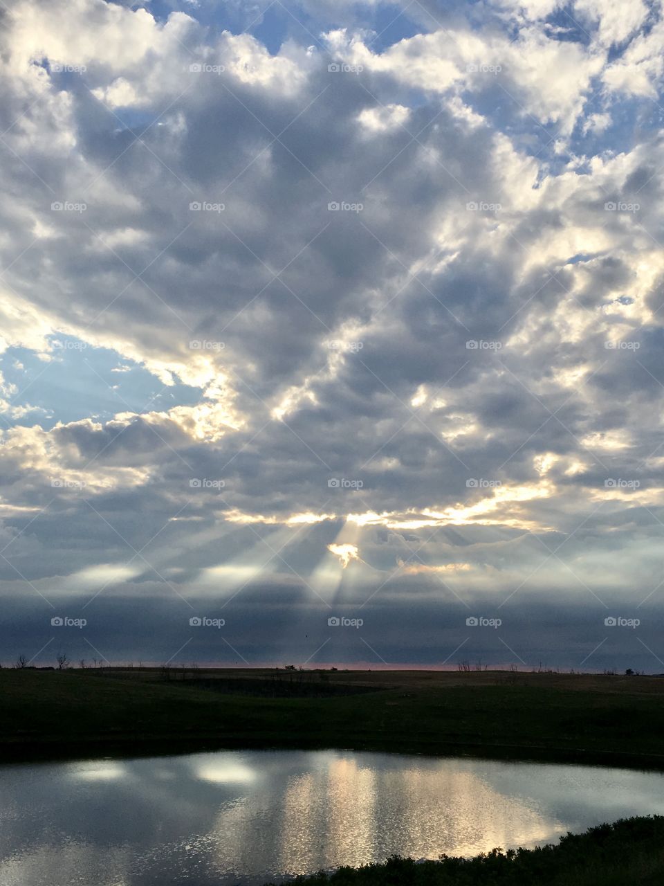 Light beams and clouds 