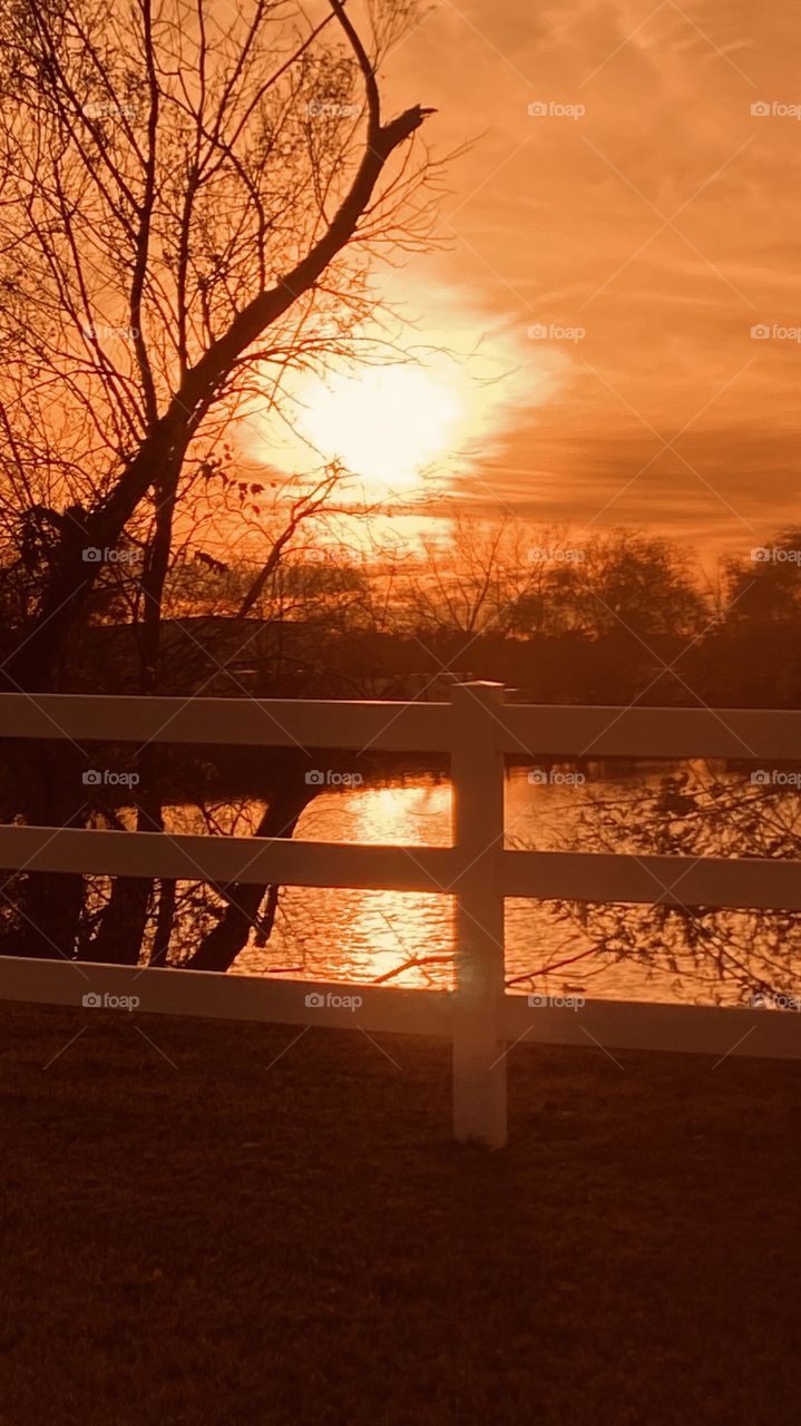 When the sun starts off with blistering heat 2 hrs before sunset on a chilly day. This is unusual for the season. 