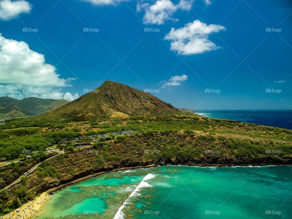Mountain and beach area in Hawaii 