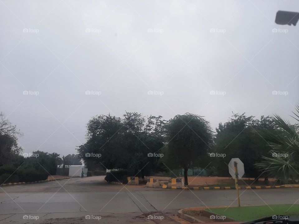 Please help me, I am very poor, I need your support and God is in need