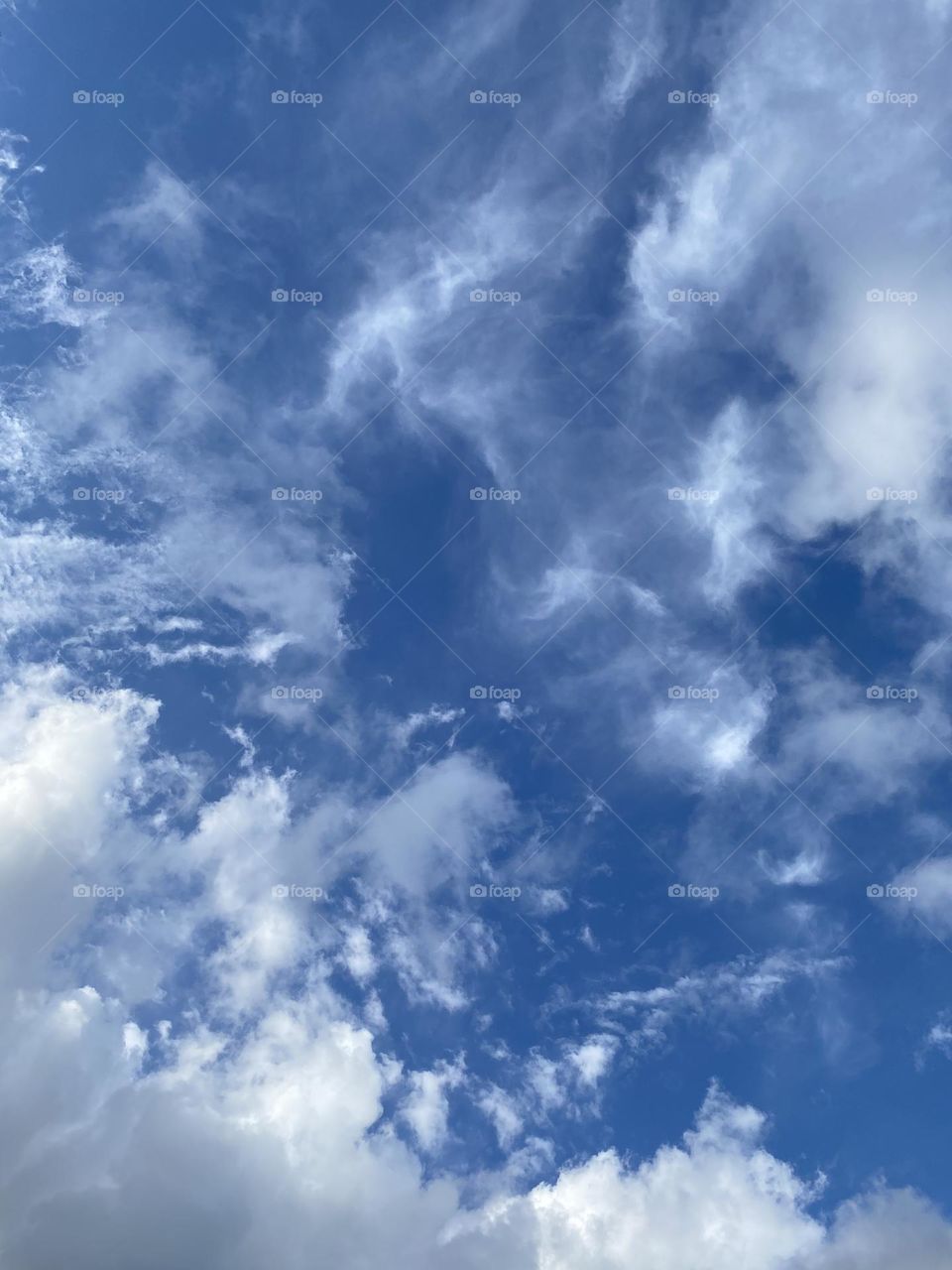 Clouds that dance in the sky 