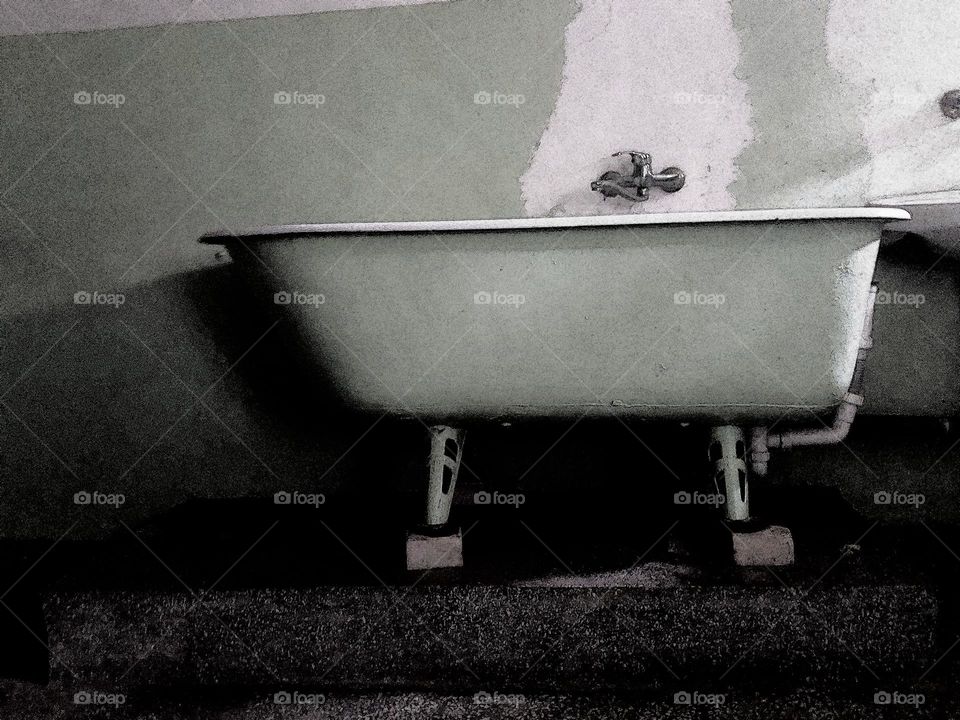 vintage bath in my basement