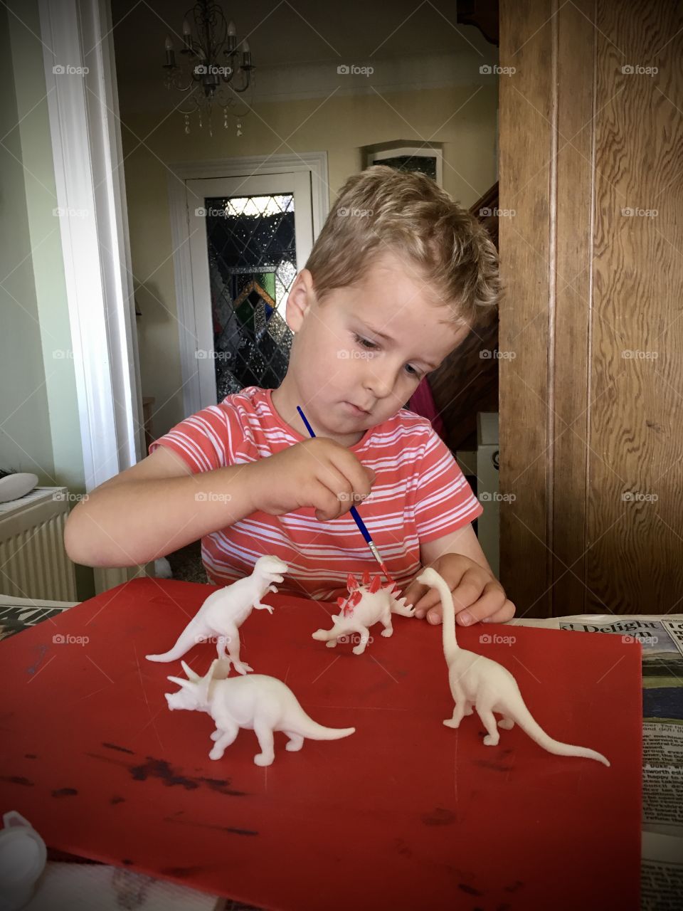 Painting dinosaurs 