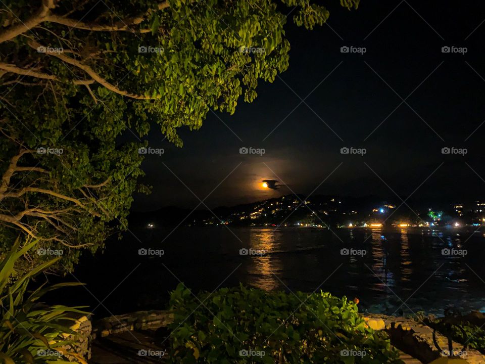 Sayulita pueblo mágico de noche 