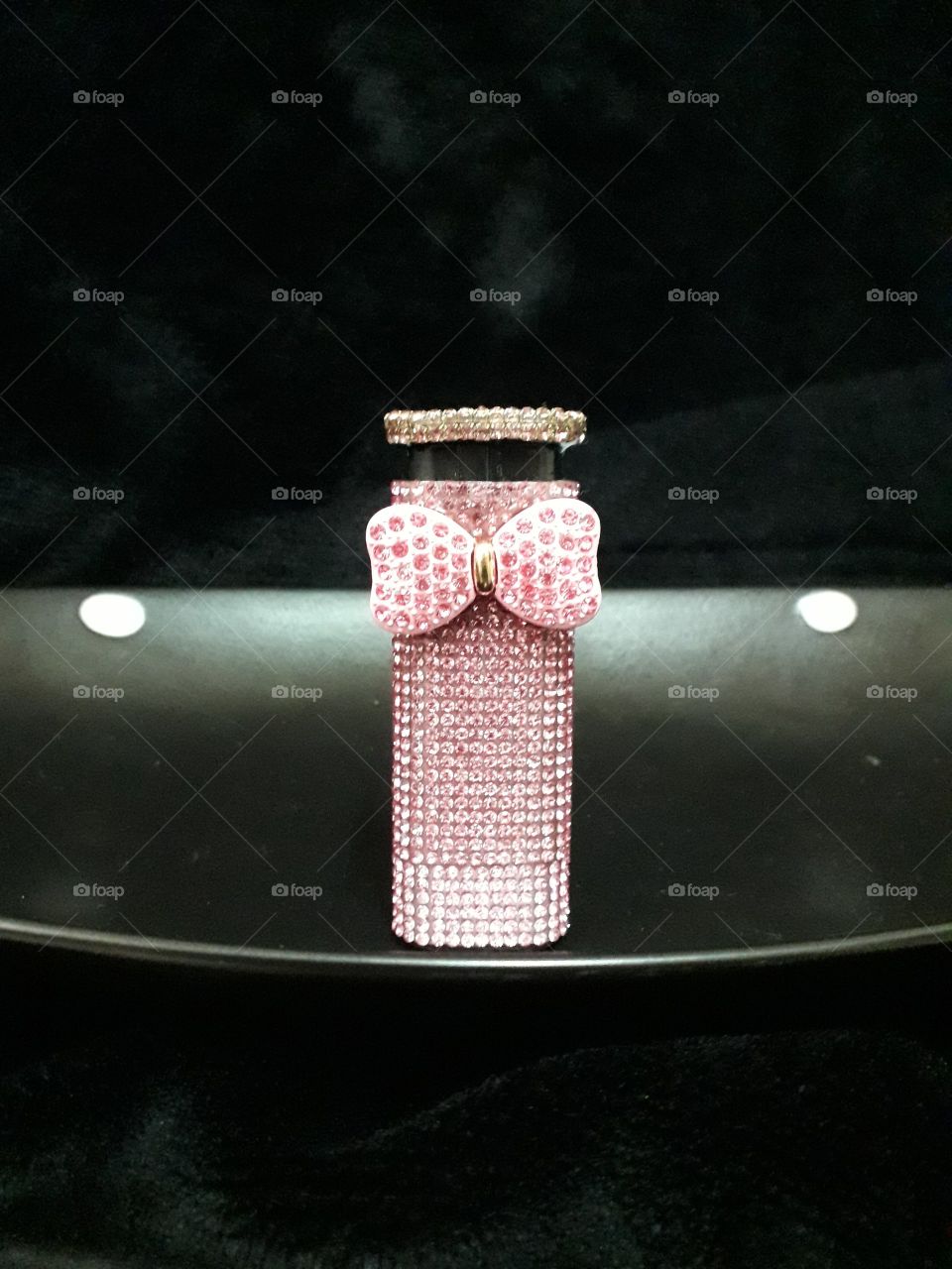 Pink rhinestone shape manual lighter