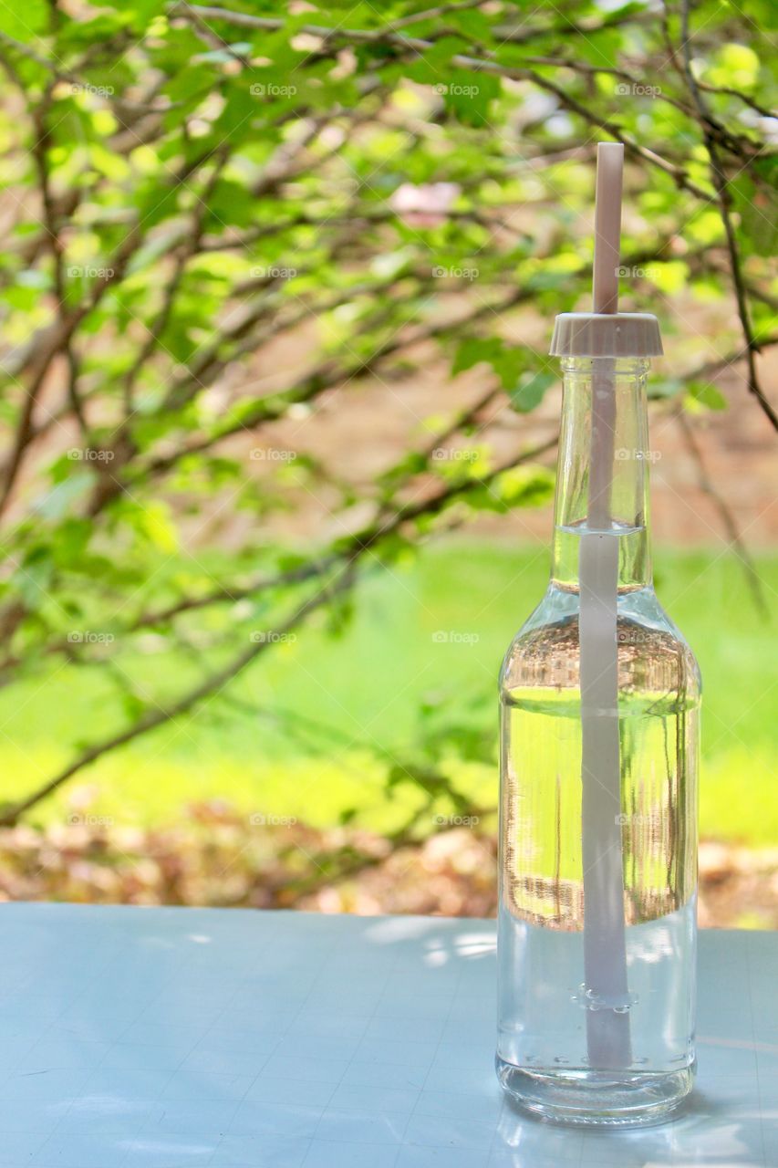 Reusable Water Bottle & Reusable Straw 💦