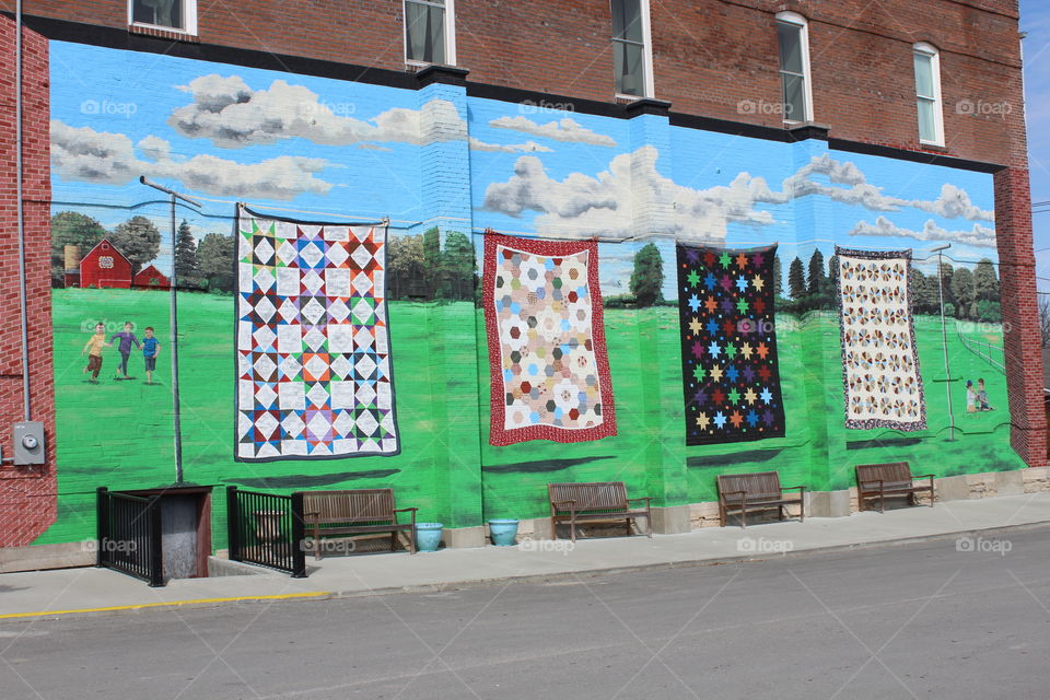 Quilt Painted Town Wall