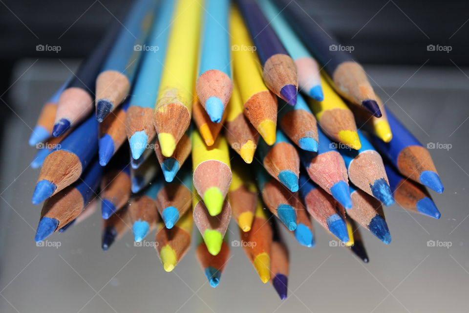 Blue and yellow pencils 