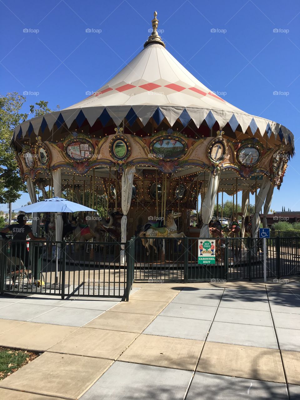 Merry go round