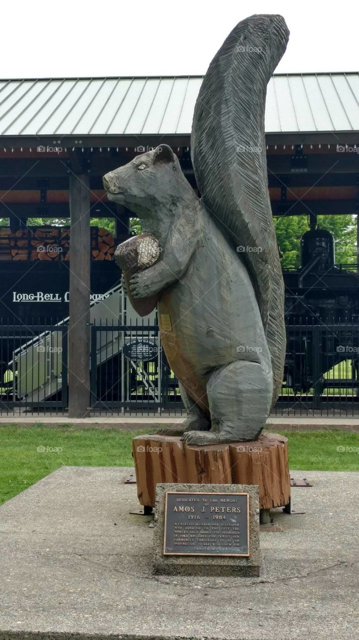 Amos Peters Squirrel Statue