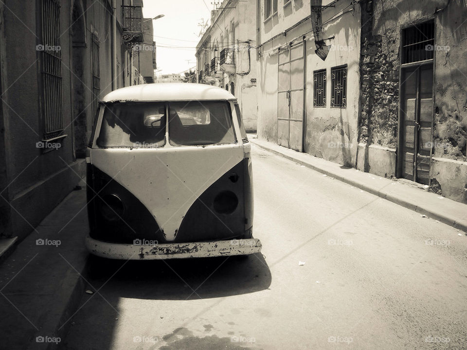street car volkswagen old by sergiusz