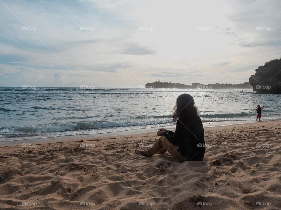 Afternoon at the seaside.