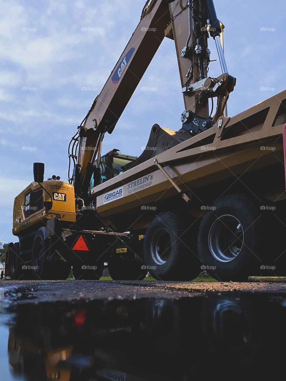 Truck with reflection