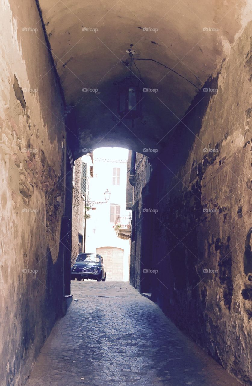 Italian alley way