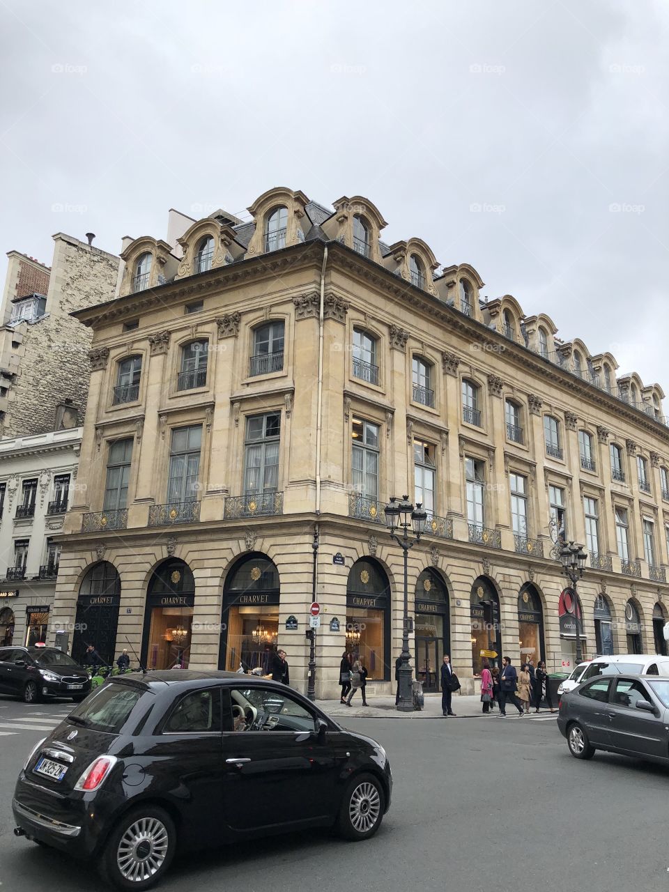 Cool October morning in Paris 