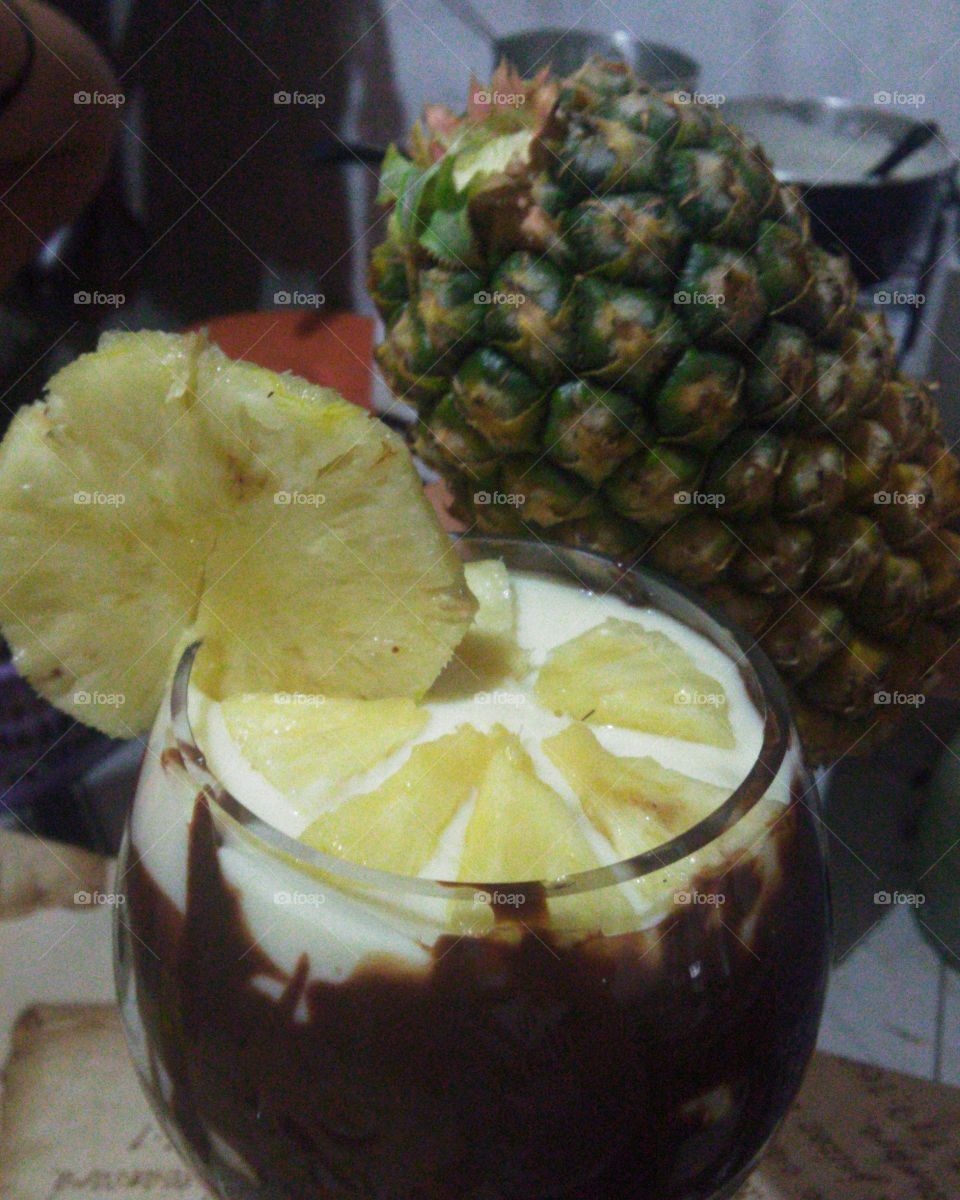 Pineapple bowl