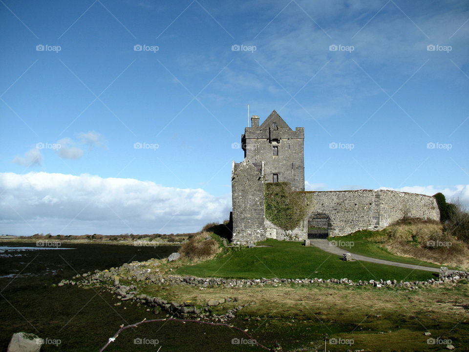 Ancient Tower House. Irish Tower house 