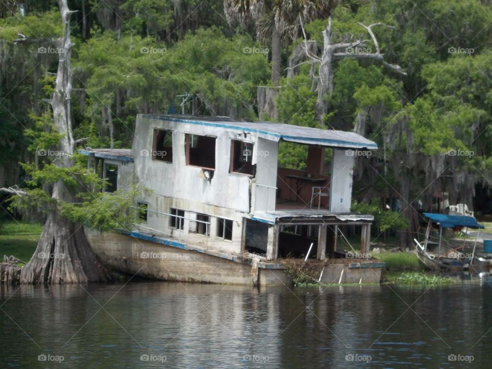 Abandoned Houseboat wreck on the St. Johns River