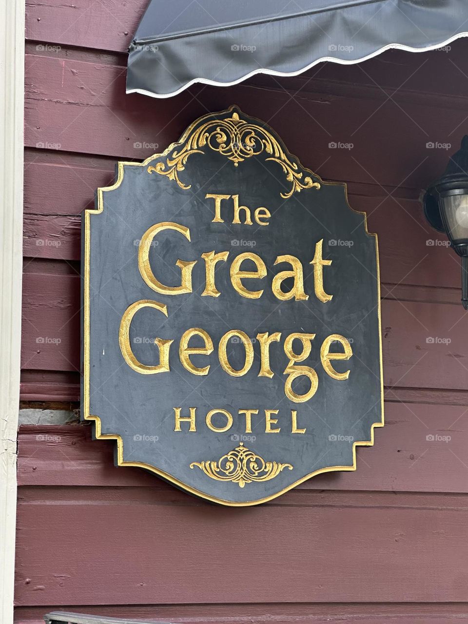 The Great George Hotel, sign for a hotel in Canada, Canadian hotels, staying at hotels, on vacation in Canada 