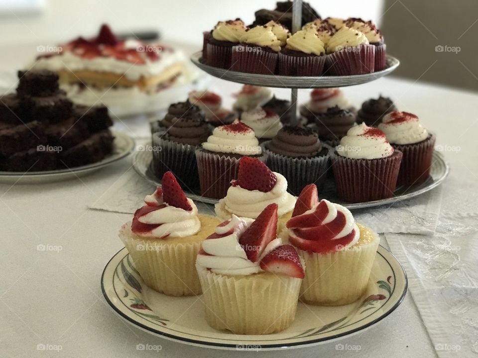 Cupcakes & Decadent desserts