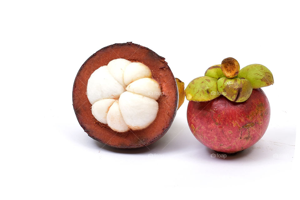 fresh mangosteen fruit