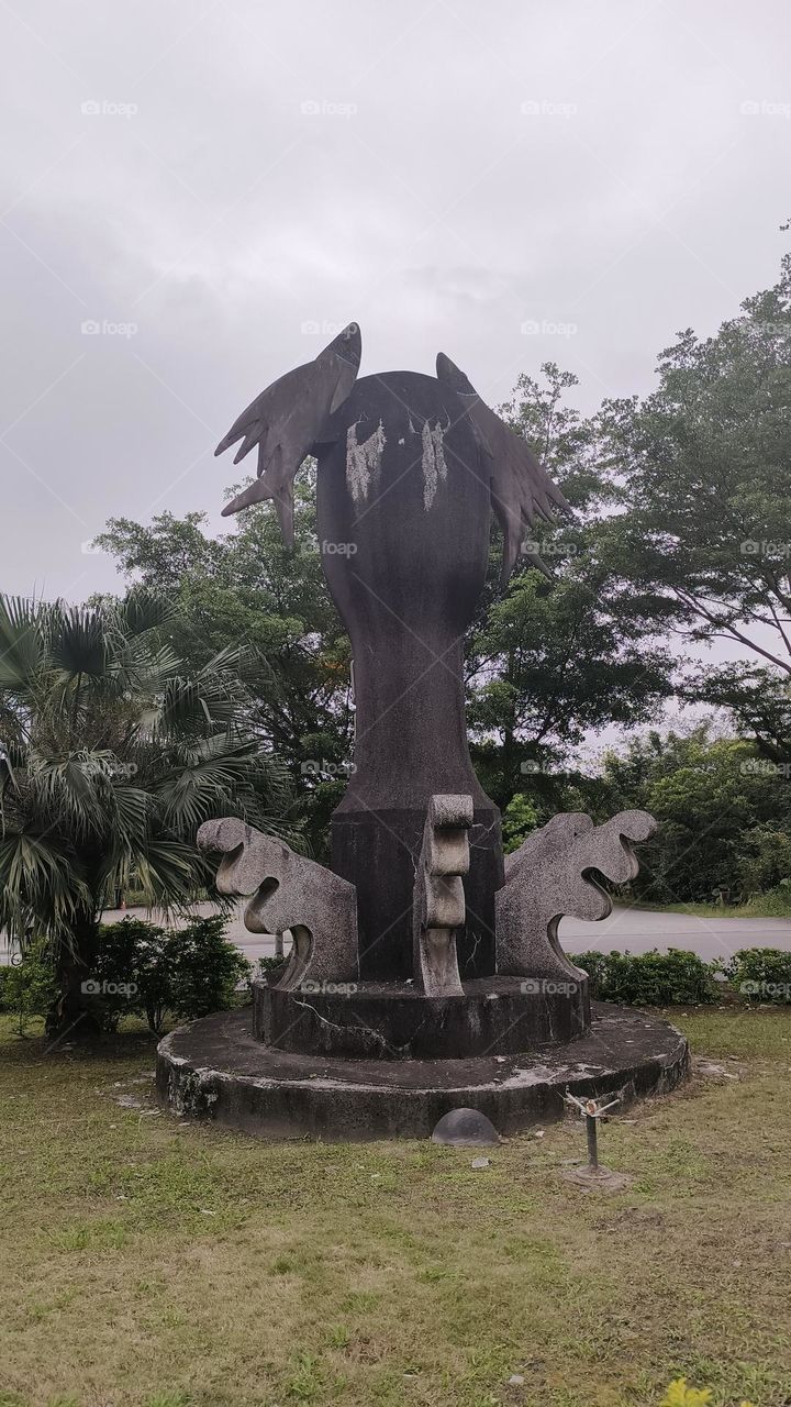 Dongao railway station installation art
