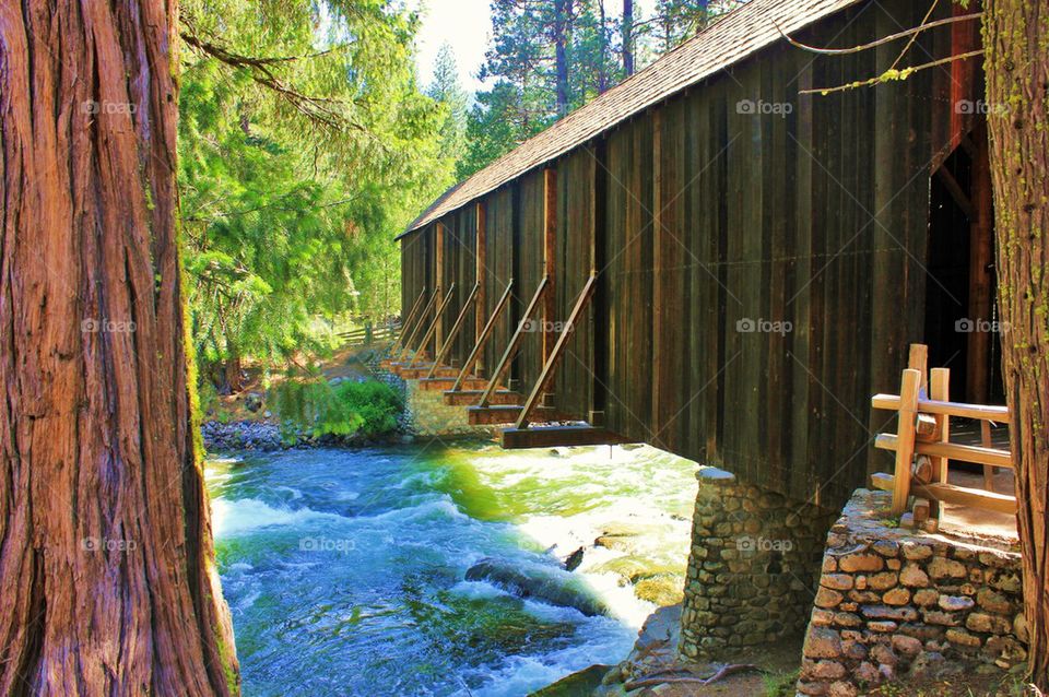 Bridge over non troubled water 