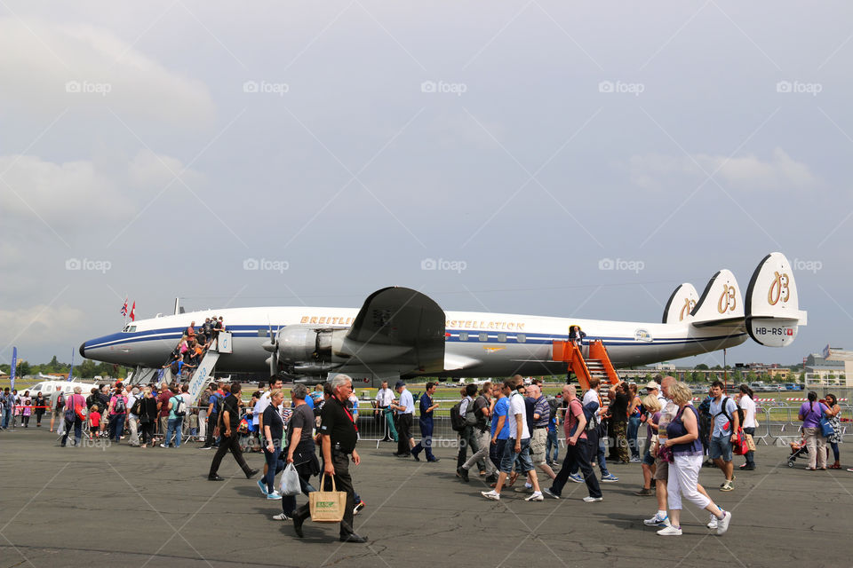 Old plane . Old plane