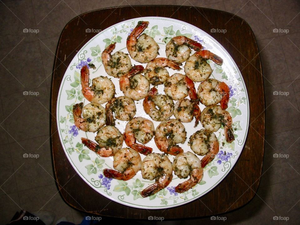 Cooked shrimp 