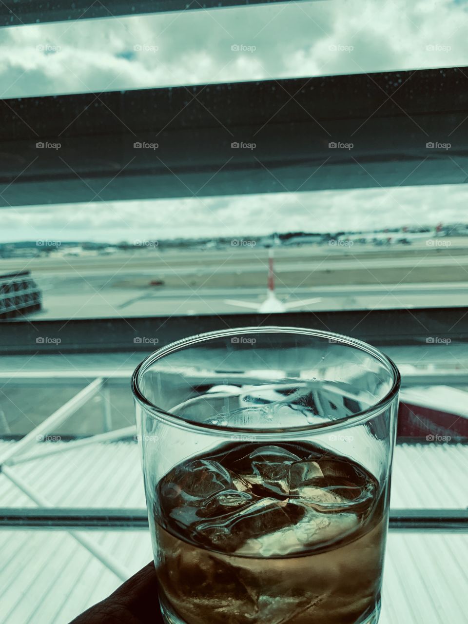 A whisky at Lisbon Airport in December... 