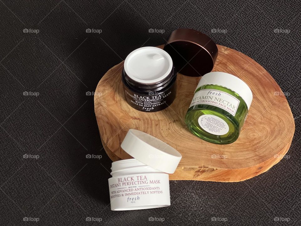 f r e s h everyday  . daily 