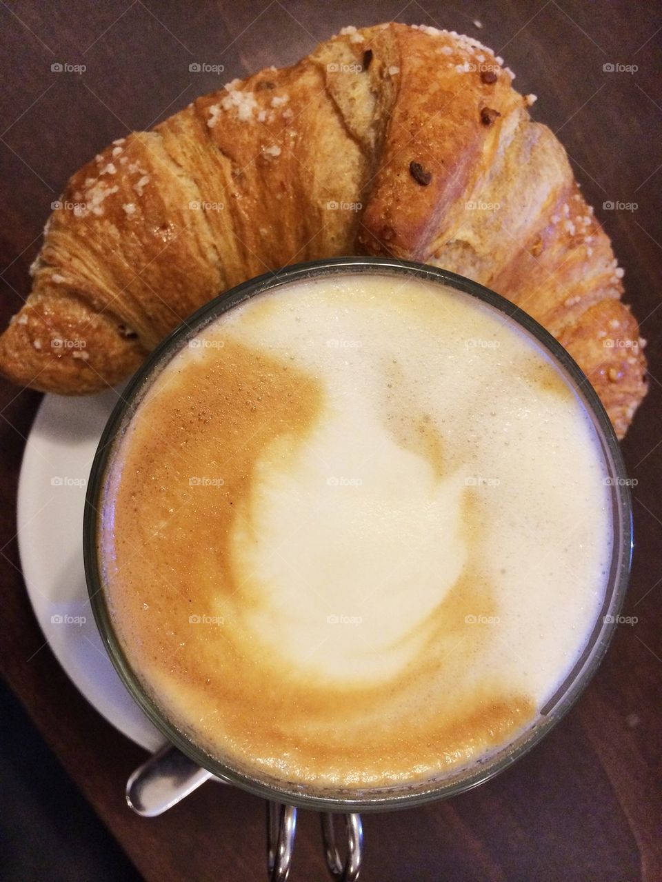 Soja cappuccino with croissant