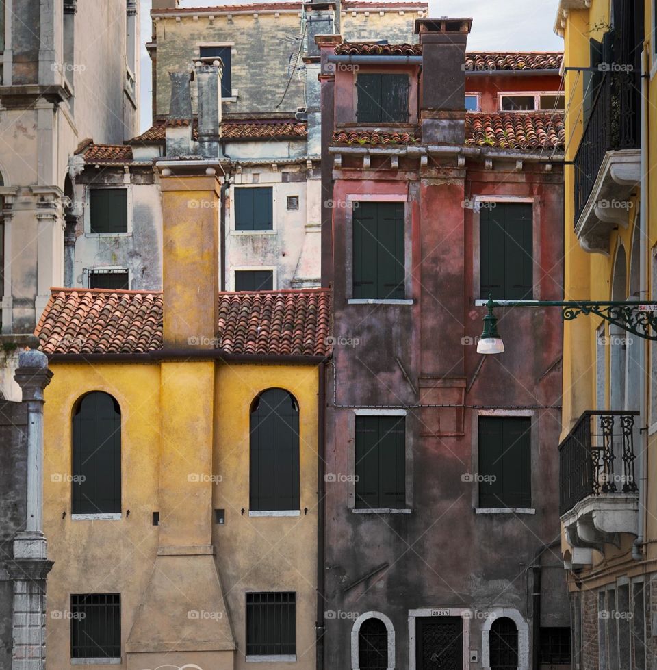 Cramped living in Venice 