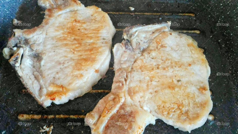 Grilled pork chops