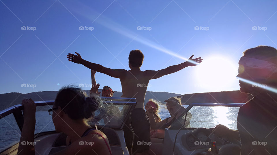 King of the World Boat Ride with Kids