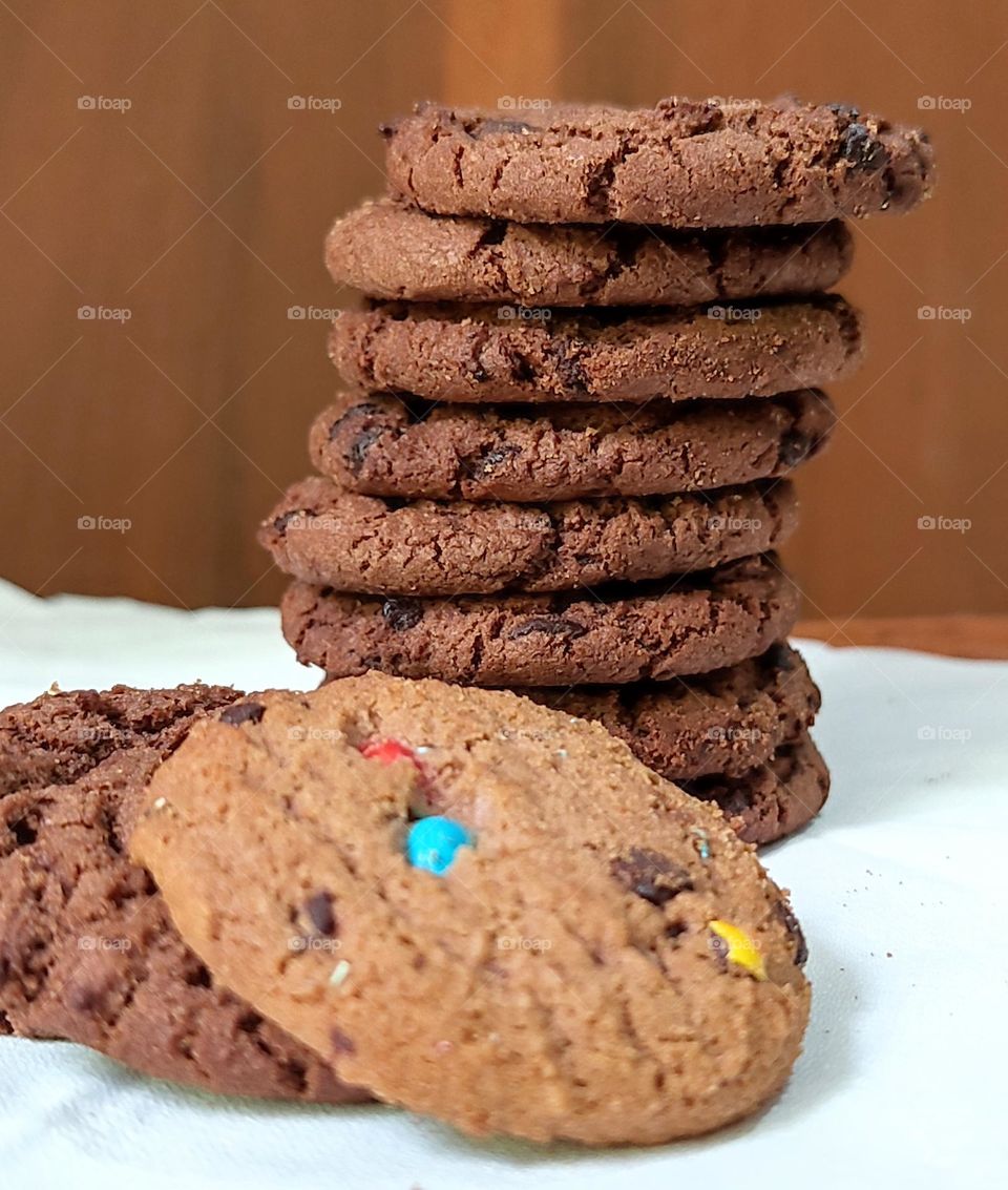 chocolate cookies