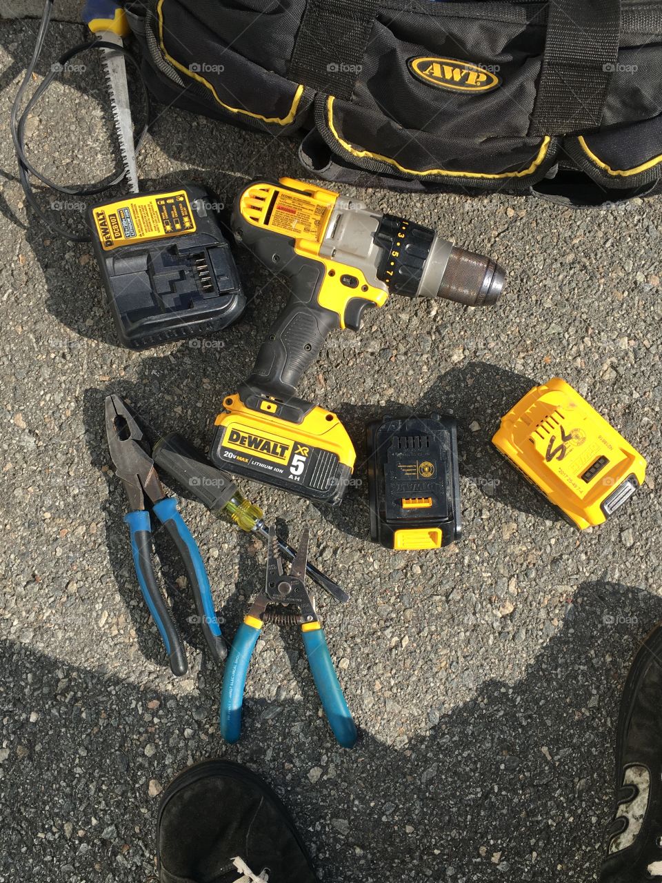 An electricians best friends. Dewalt and klein tools