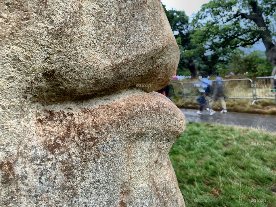 Mouth of stone 