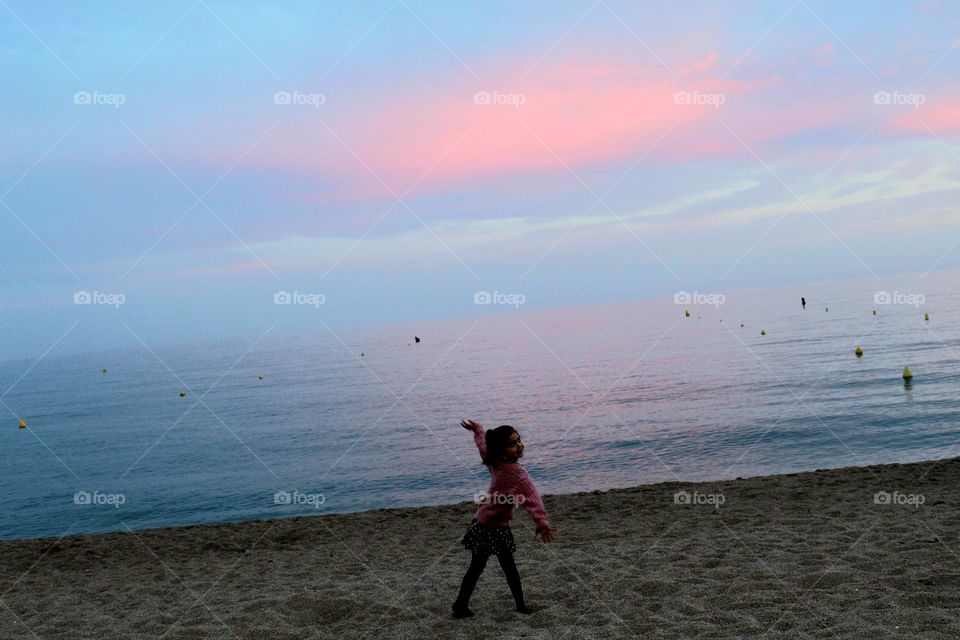 dance with pink waves