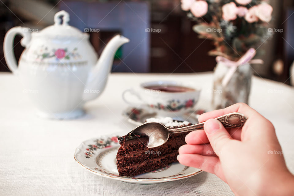 chocolate cake and hot tea