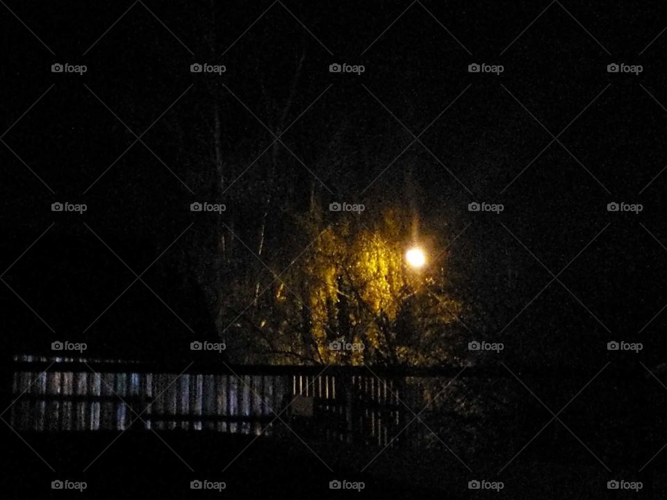 Ночьной фонарь.