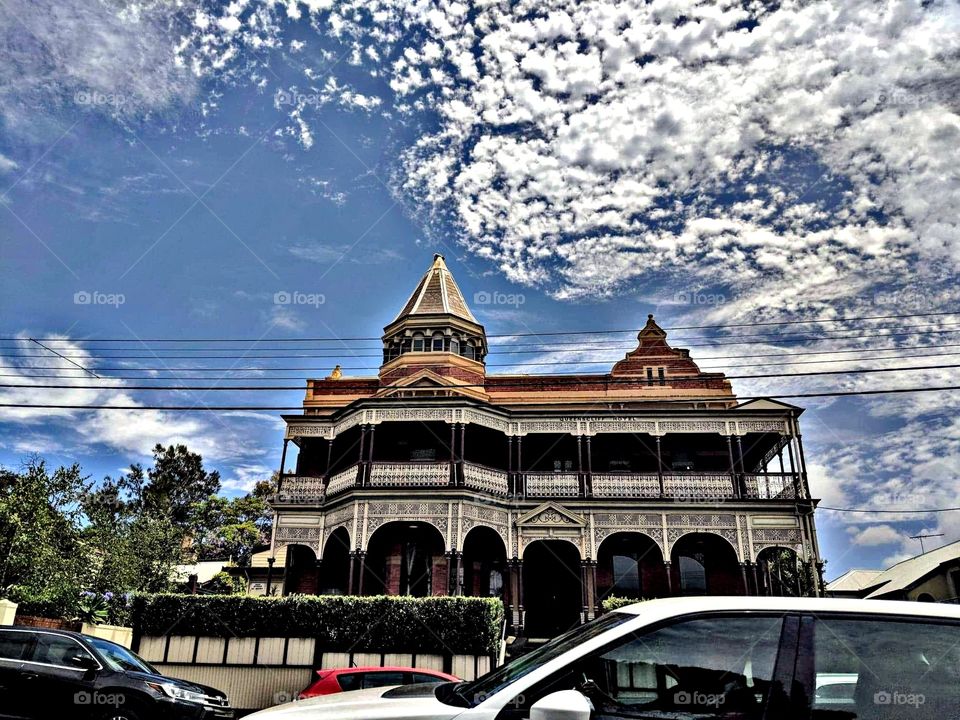 While walking on the street, saw this beautiful structure!