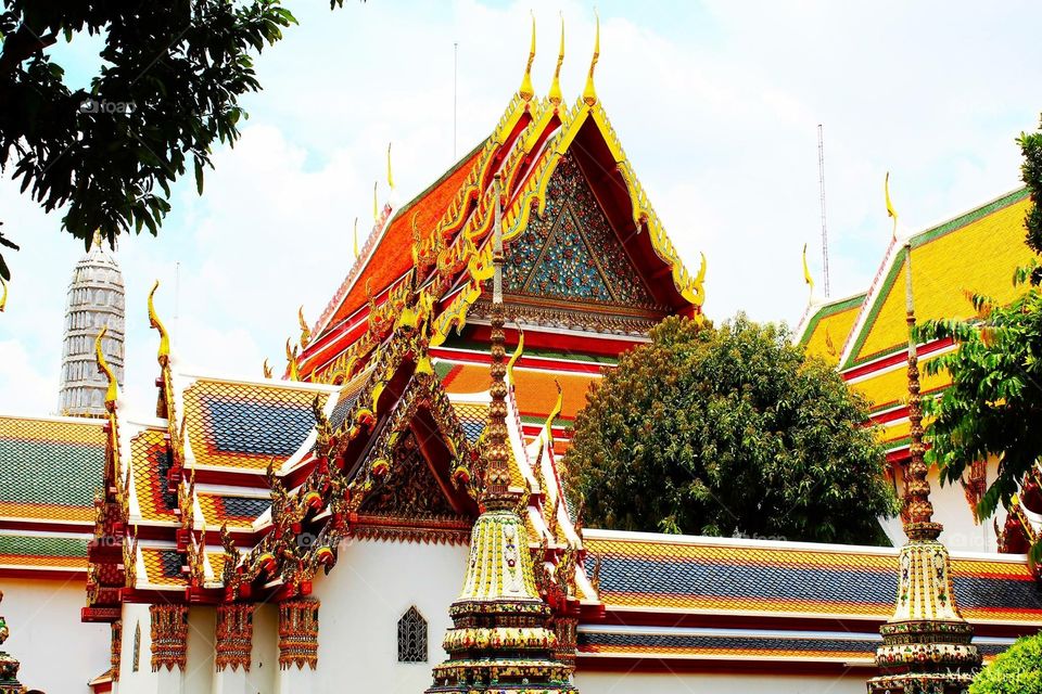 Colorful Wat Temples 