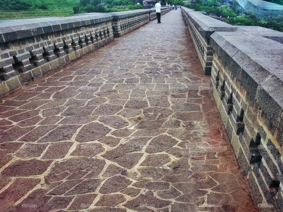 path. straight  path