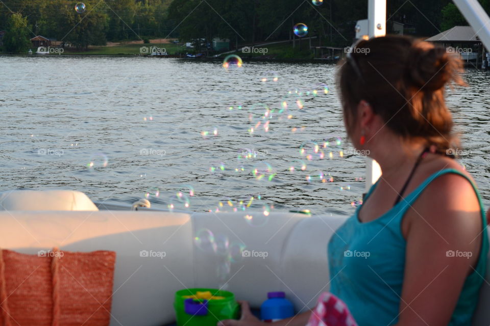 Bubbles on a Pontoon
