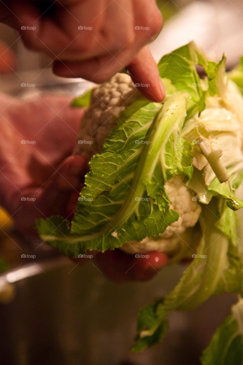 Rinsing cauliflower 