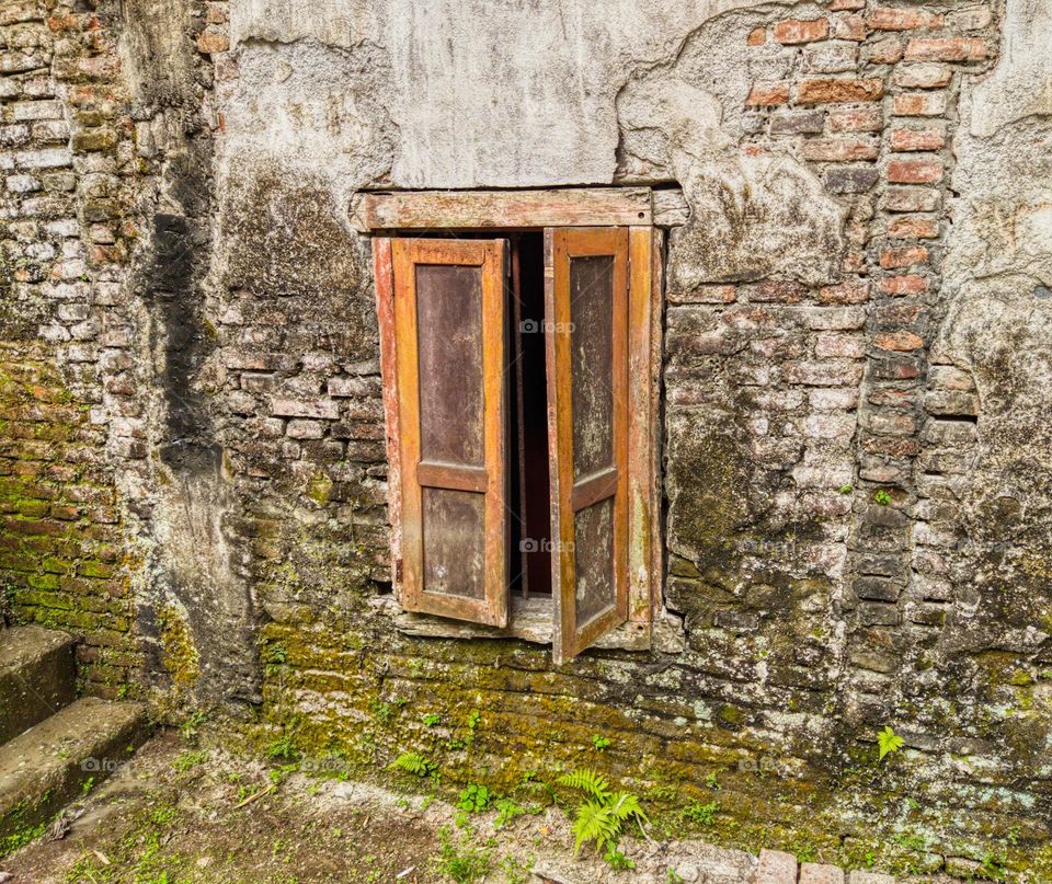 old house wall